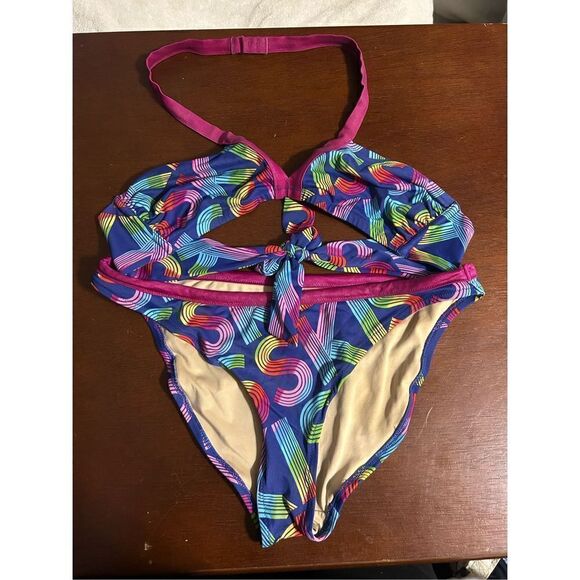 Victoria secret kiss logo bikini size large - Picture 1 of 7